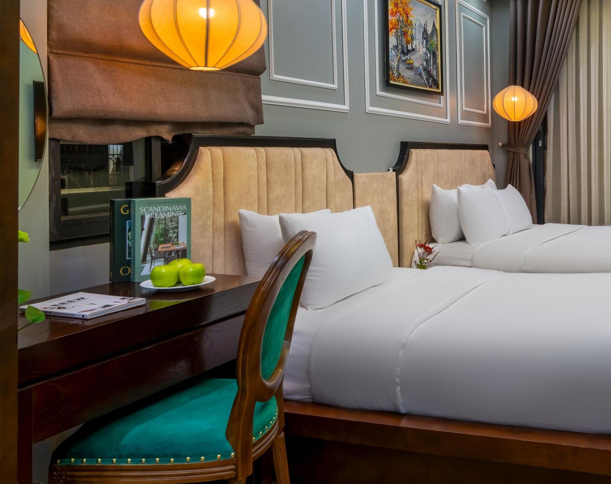 Bella Rosa Hotel & Travel, Hanoi